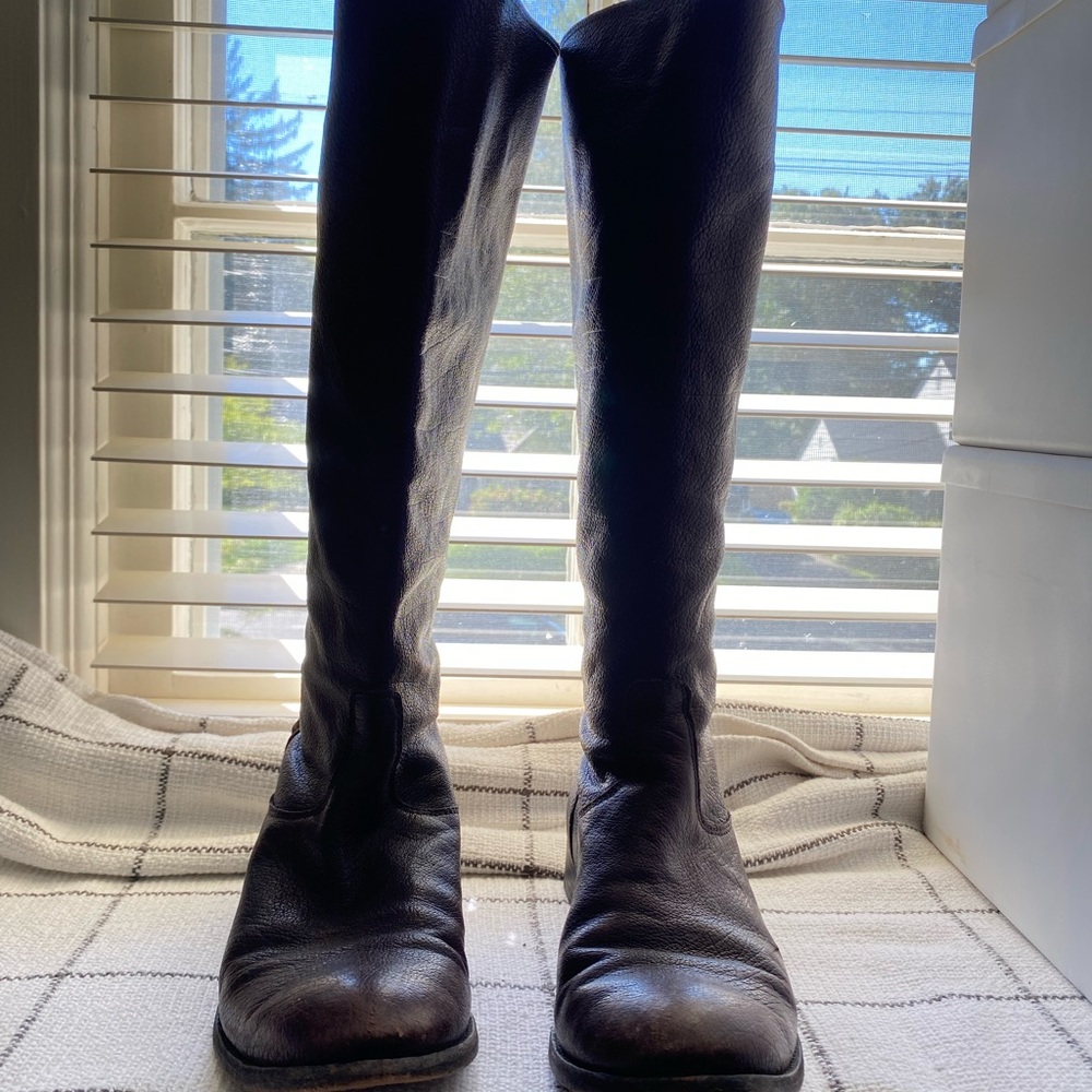 Frye Melissa Button Back Zip Boots